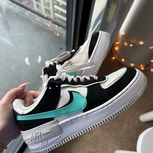Nike AirForce 1 Shadow